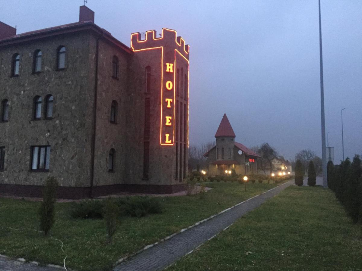 Мотel Vezha 363Kme40 Hotel Molodava Kültér fotó